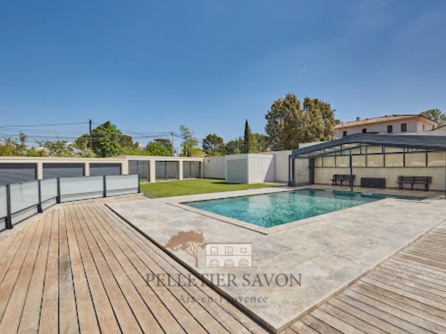 Maison à vendre - 7 pièces - 160m2 - Aix-En-Provence (13090)