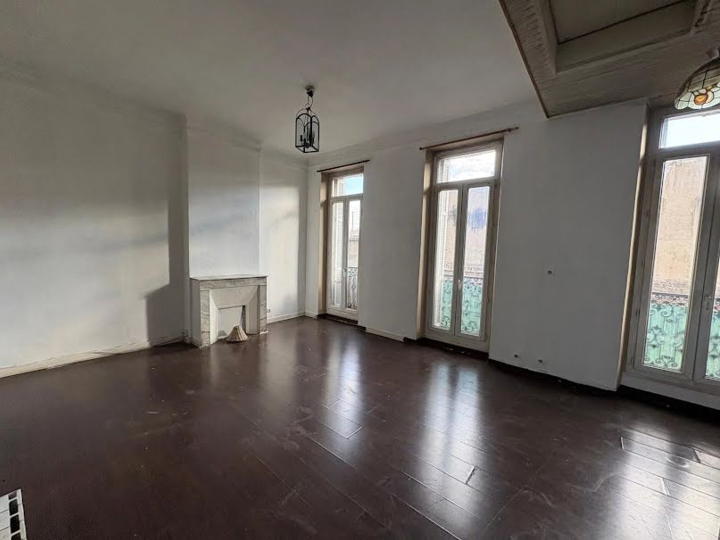 Appartement à vendre - 2 pièces - 40m2 - Marseille 3e (13003)