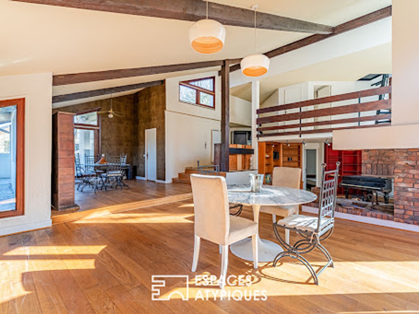 Maison 10 pièces 253 m²
