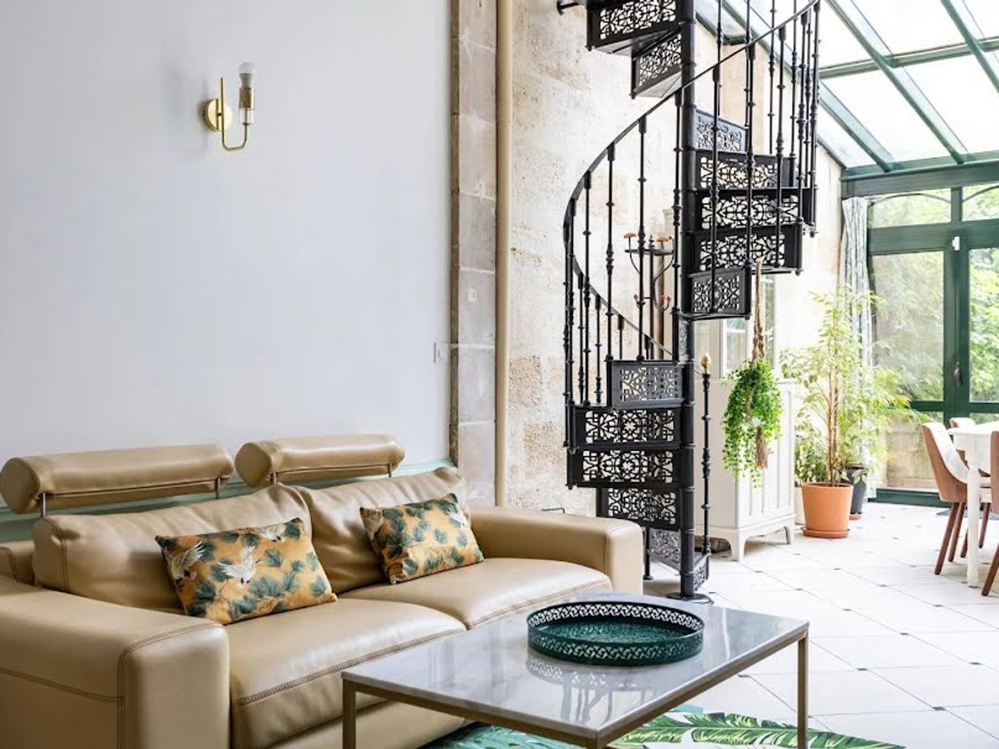 Maison à vendre - 8 pièces - 265m2 - Bordeaux (33800)