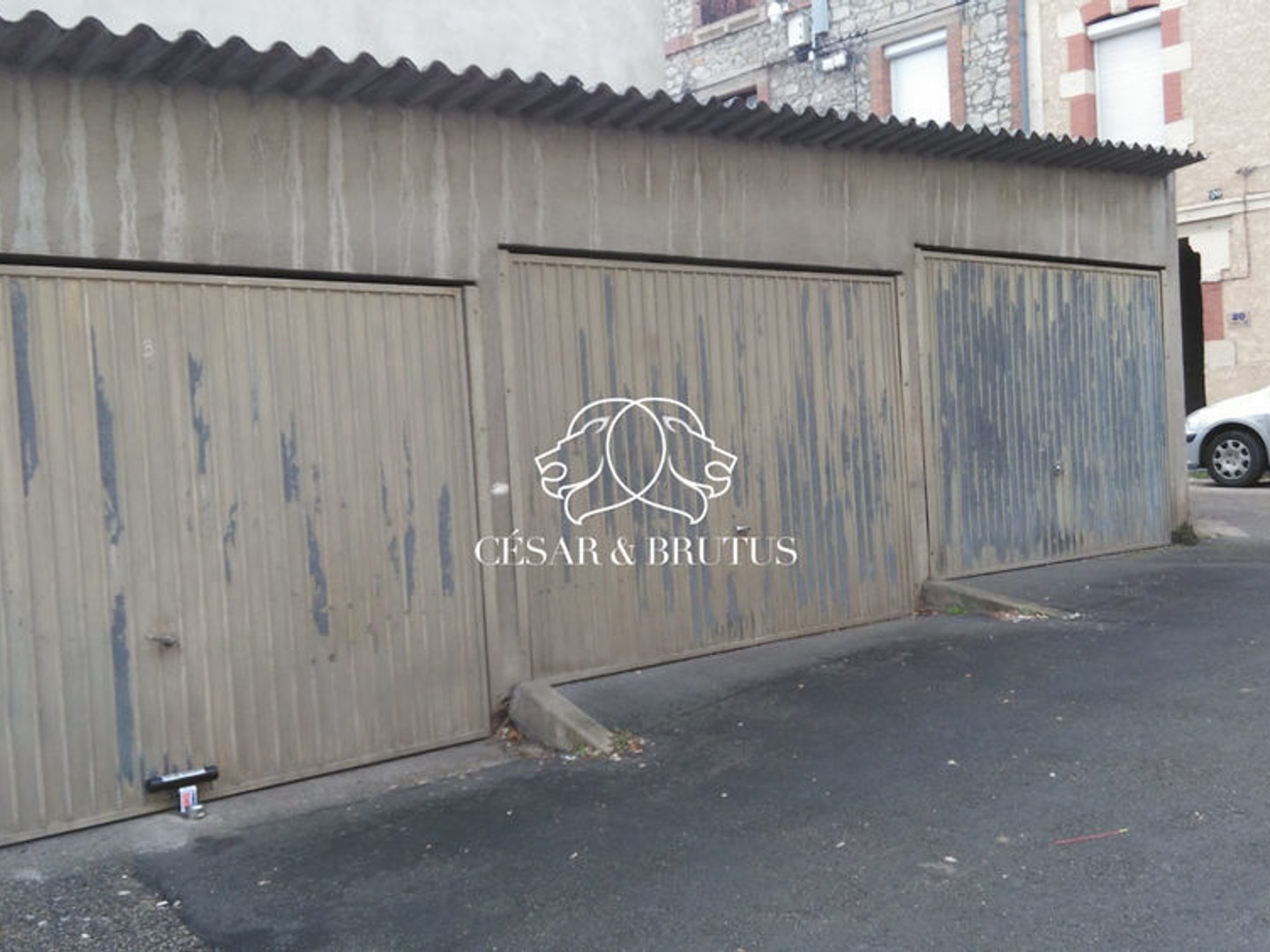 Parking / garage / box à vendre - Firminy (42700)