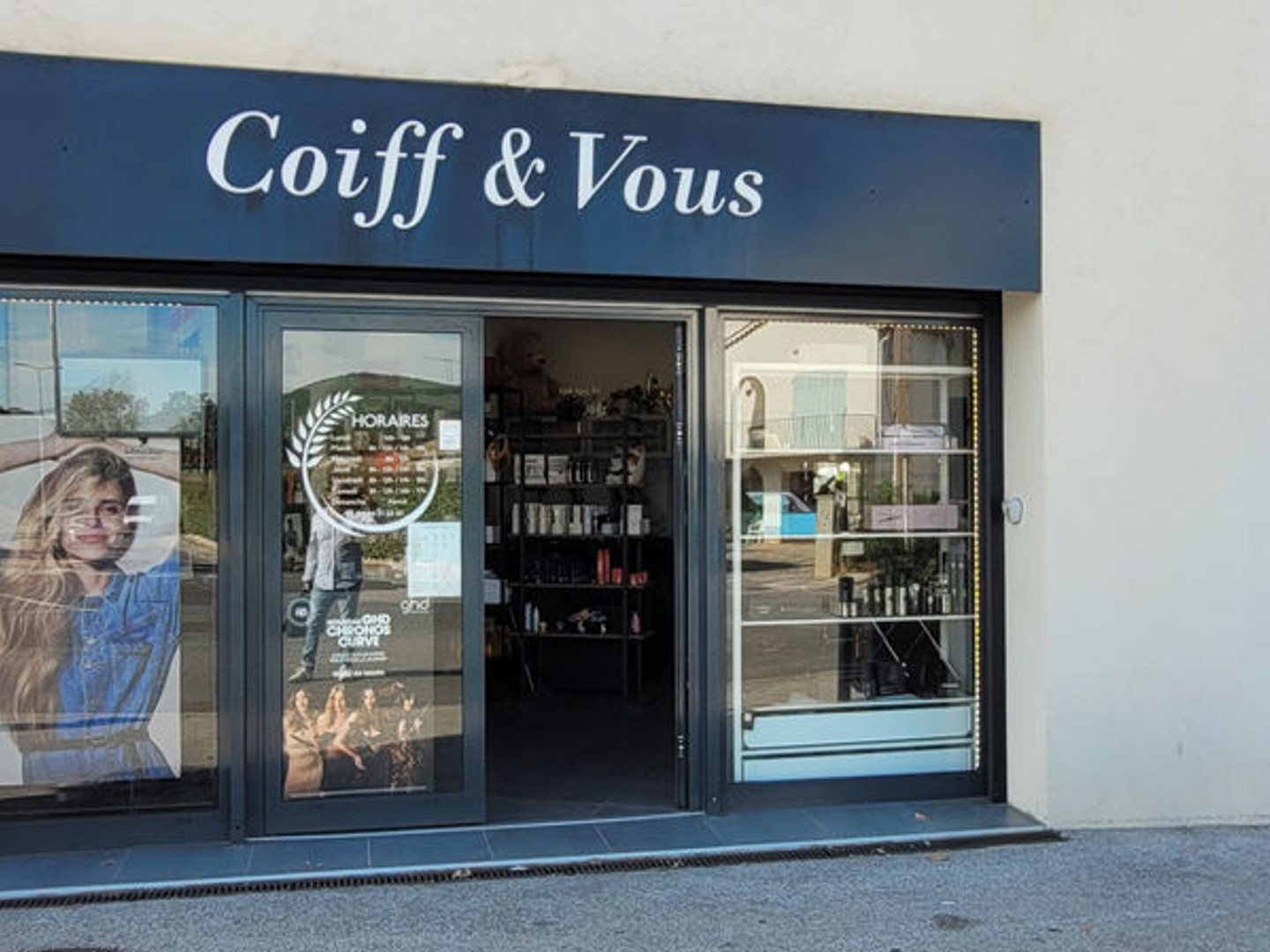 Magasin à vendre - 1 pièce - Solliès-Pont (83210)