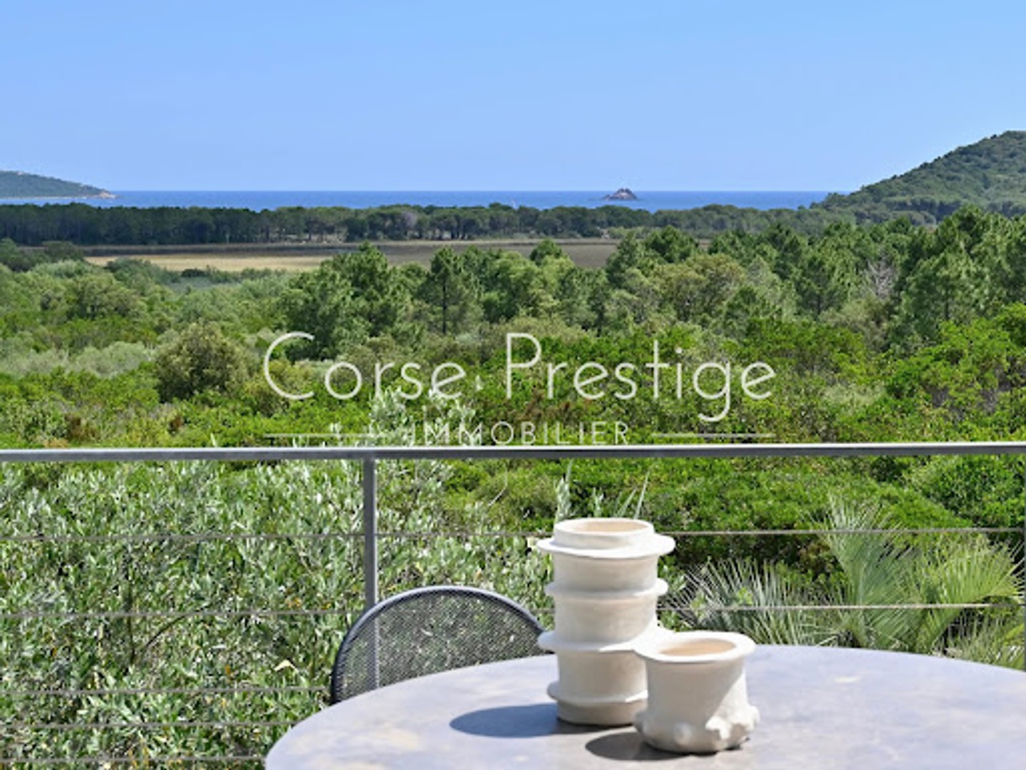 Maison à vendre - 7 pièces - 220m2 - Porto-Vecchio (20137)