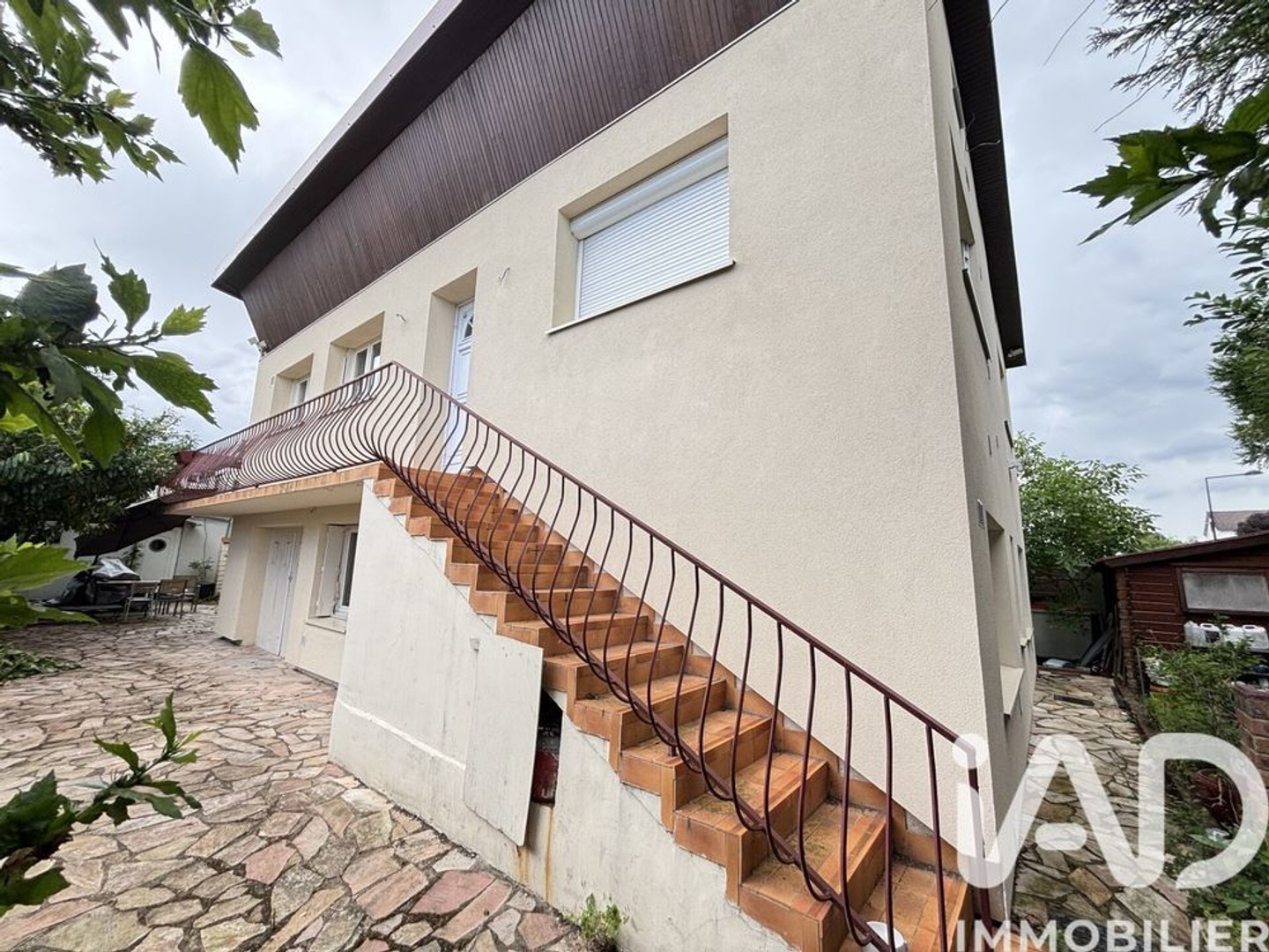 Maison 2 pièces 139 m²