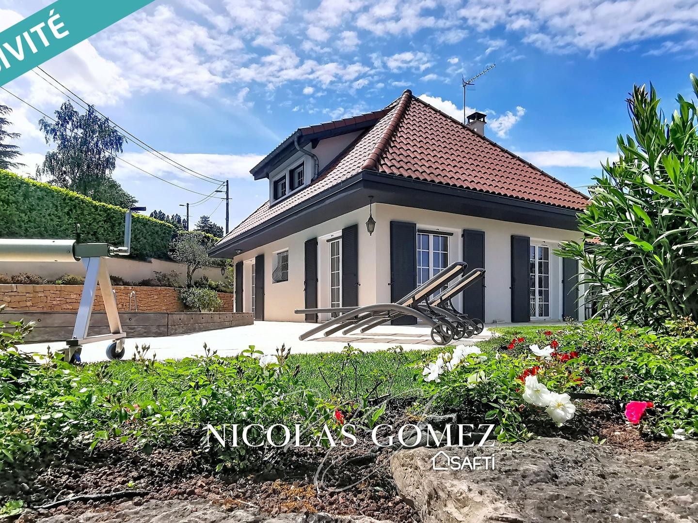 Maison à vendre - 7 pièces - 247m2 - Saint-Romain-Au-M... (69270)