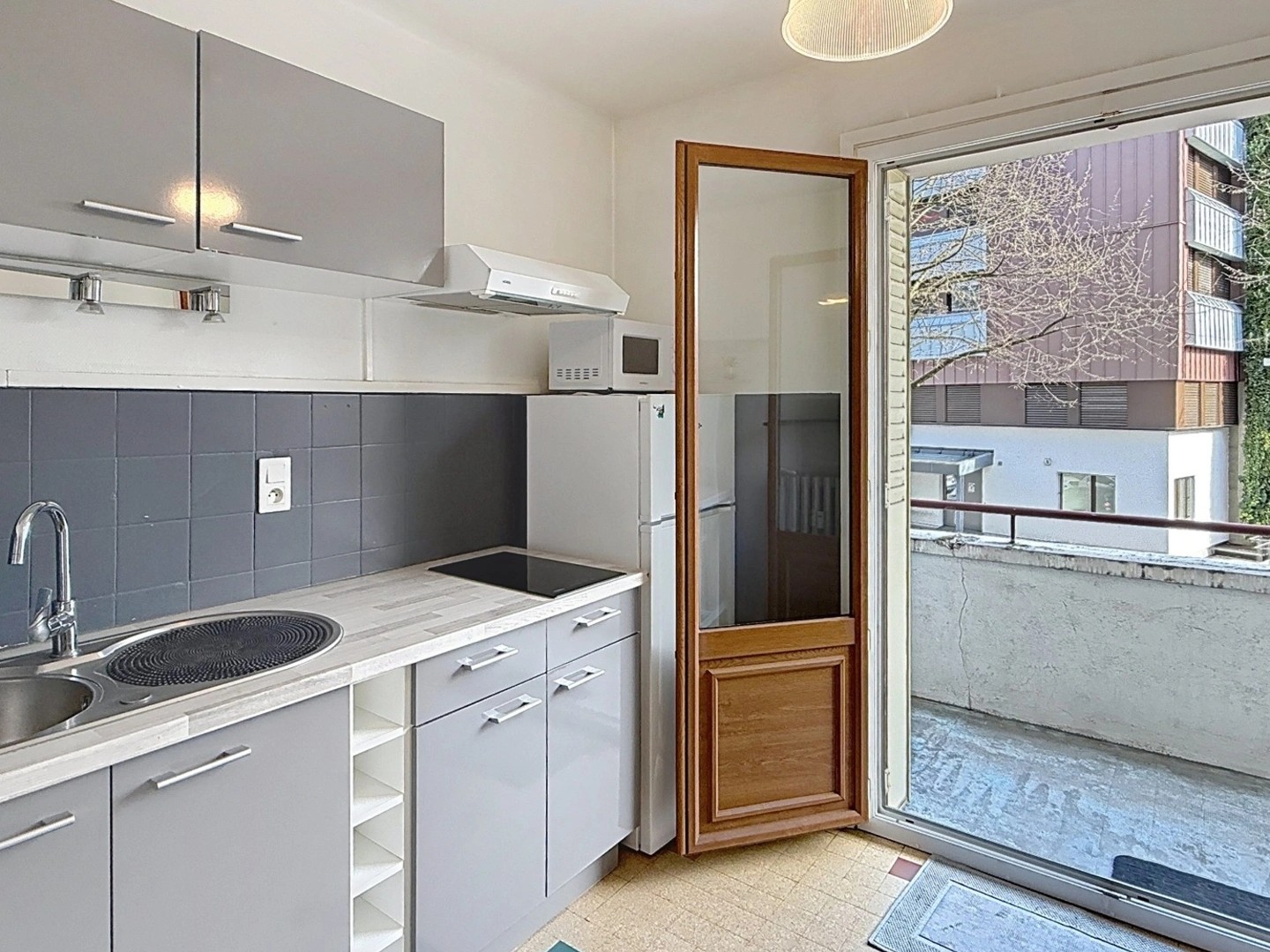 Appartement à vendre - 2 pièces - 28m2 - Chambéry (73000)