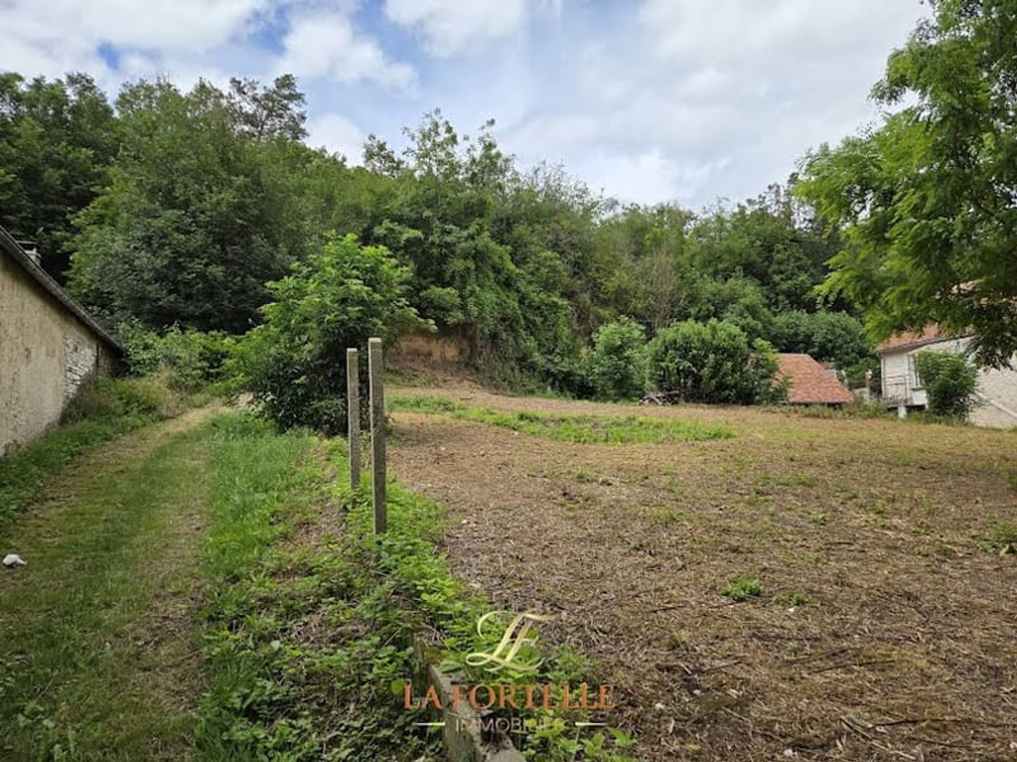 Terrain à vendre - 477m2 - Jouy-Mauvoisin (78200)