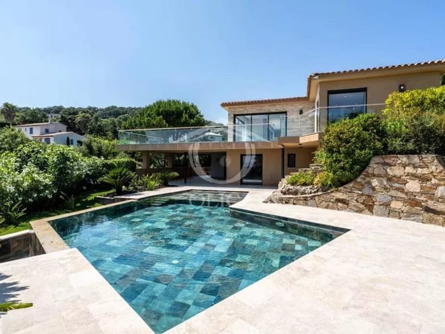 Maison à vendre - 7 pièces - 350m2 - Grimaud (83310)