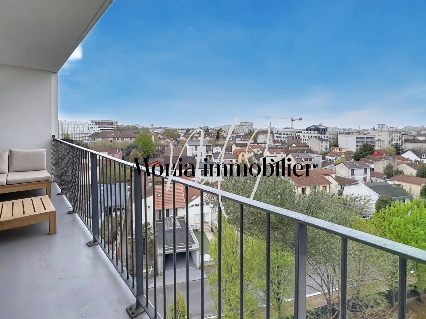 Appartement à vendre - 5 pièces - 115m2 - Rosny-Sous-Bois (93110)