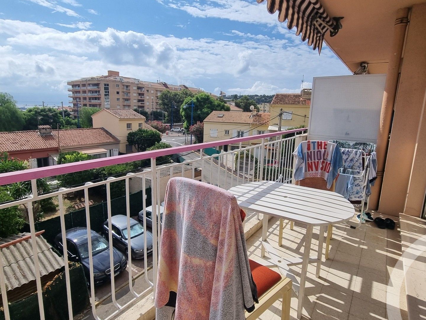 Appartement à vendre - 1 pièce - 26m2 - Roquebrune-Cap-Ma... (06190)