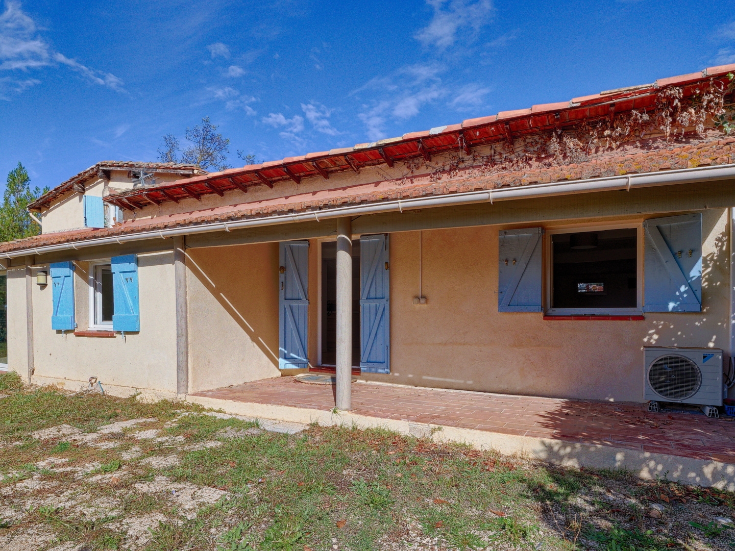 Maison à vendre - 8 pièces - 300m2 - Aix-En-Provence (13100)