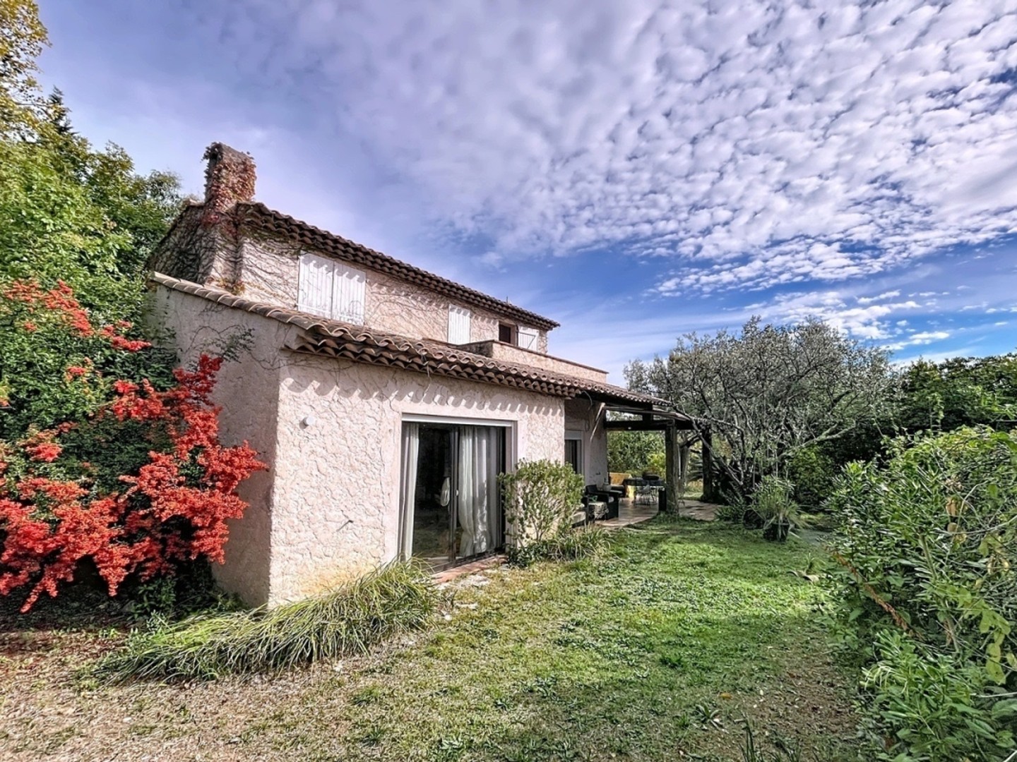 VILLA 5 PIÈCES A VENCE