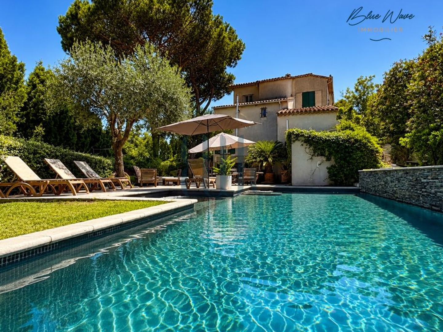 Maison de luxe 11 pièces 203 m²