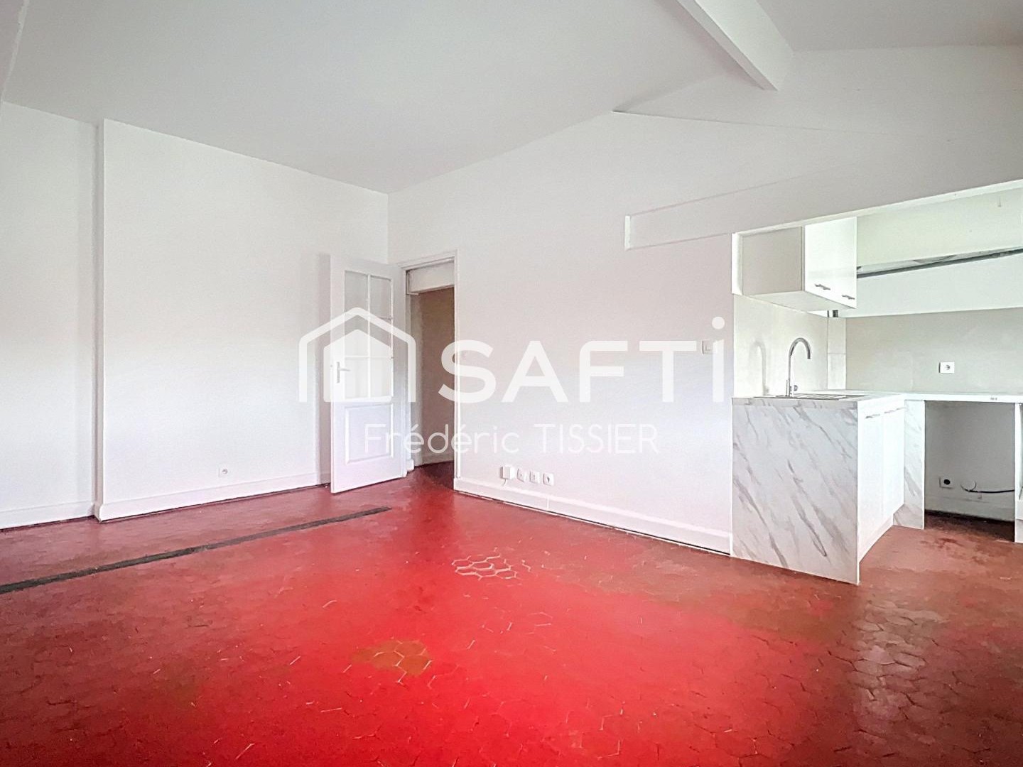 Immeuble à vendre - 270m2 - Vallauris (06220)
