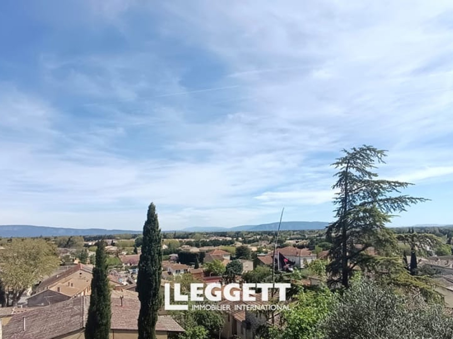 Maison à vendre - 6 pièces - 120m2 - Caumont-Sur-Durance (84510)