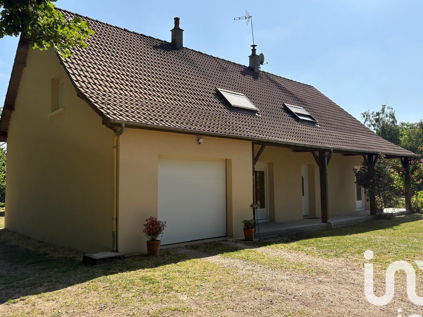 Maison à vendre - 7 pièces - 161m2 - Menetou-Couture (18320)