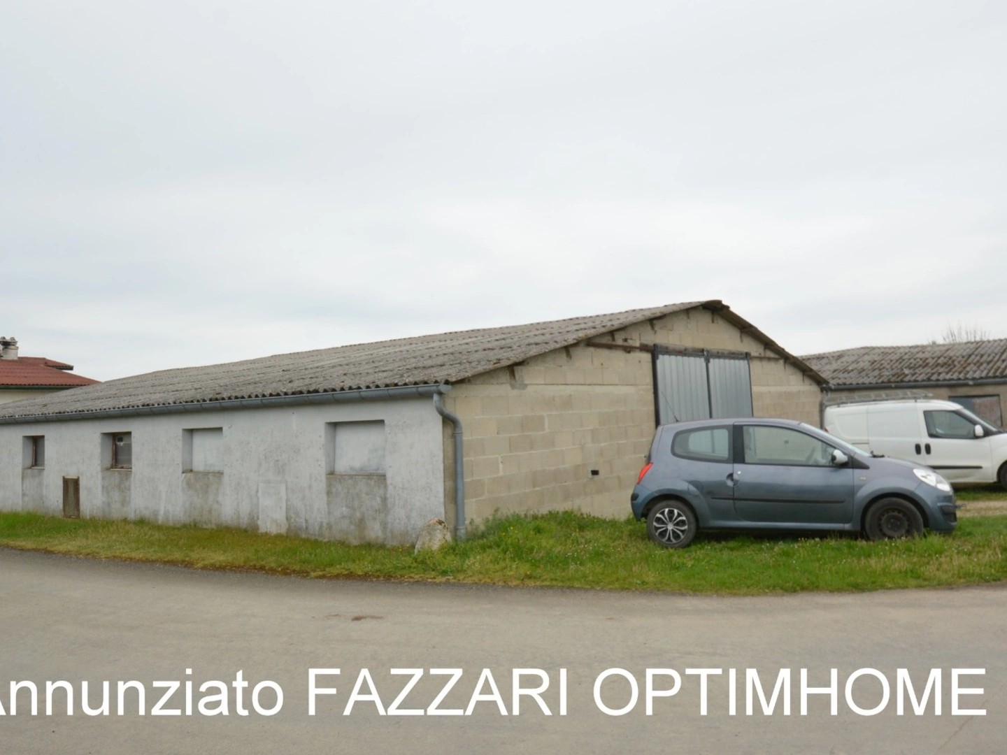 Magasin à vendre - 270m2 - Lion-Devant-Dun (55110)