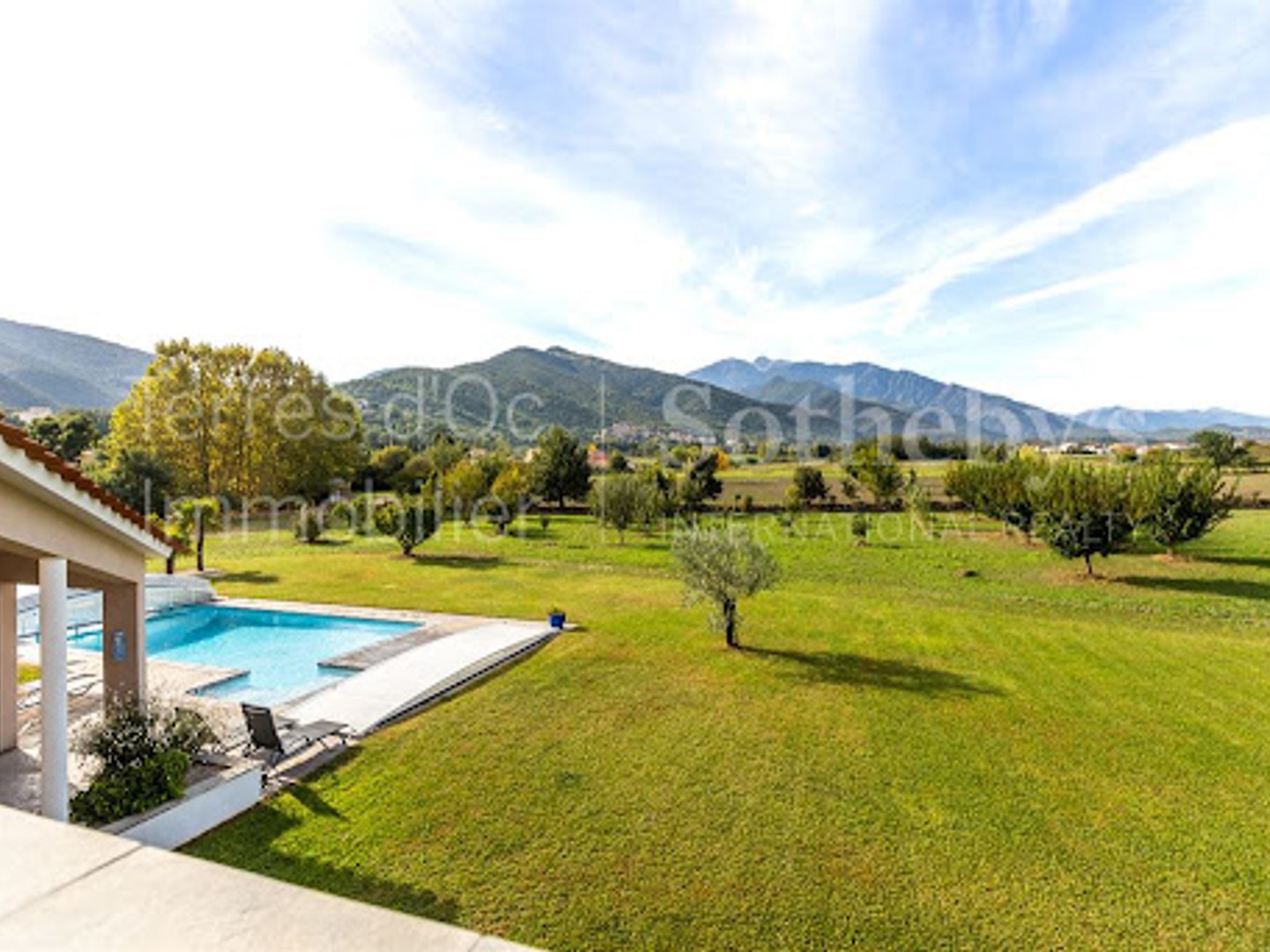 Maison 6 pièces 275 m²