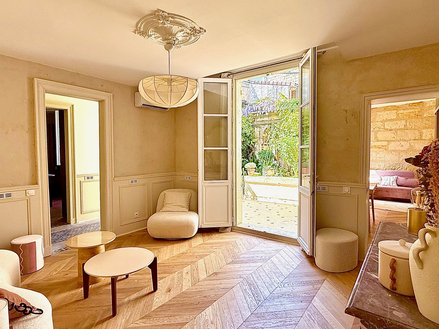 Bordeaux Fondaudège | Jardin Public / Appartement rénové plain pied | 3/4 chambres | jardin 40m2 | cave