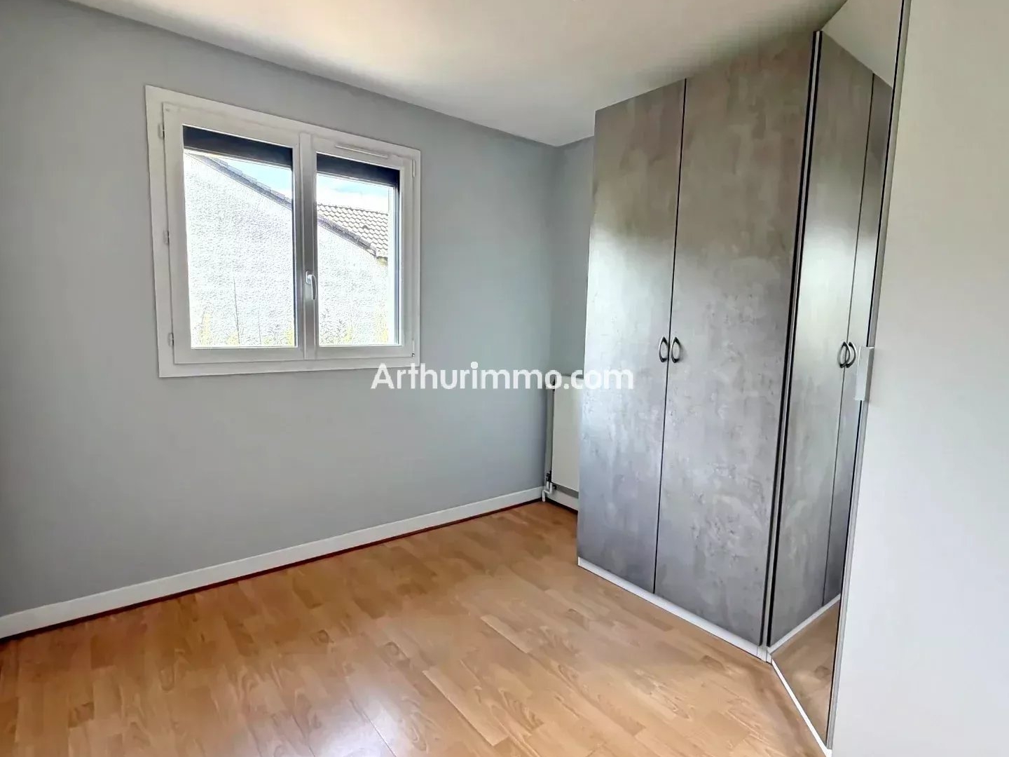 MAISON FAMILIALE QUARTIER FORT 4 CHAMBRES + COMBLES