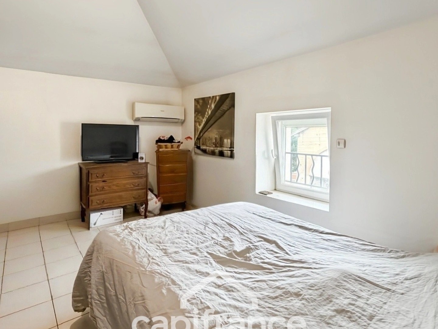 Immeuble à vendre - 277m2 - Salaise-Sur-Sanne (38150)
