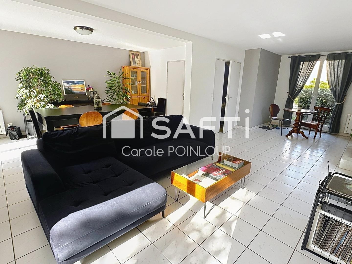 Maison à vendre - 6 pièces - 160m2 - Ozoir-La-Ferrière (77330)