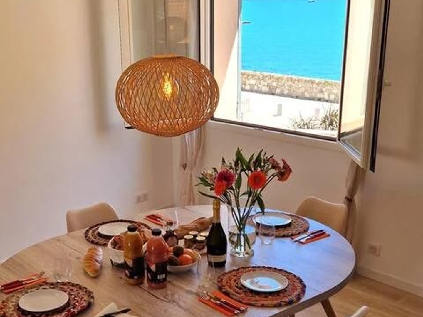 Immeuble à vendre - 4 pièces - 121m2 - Antibes (06600)