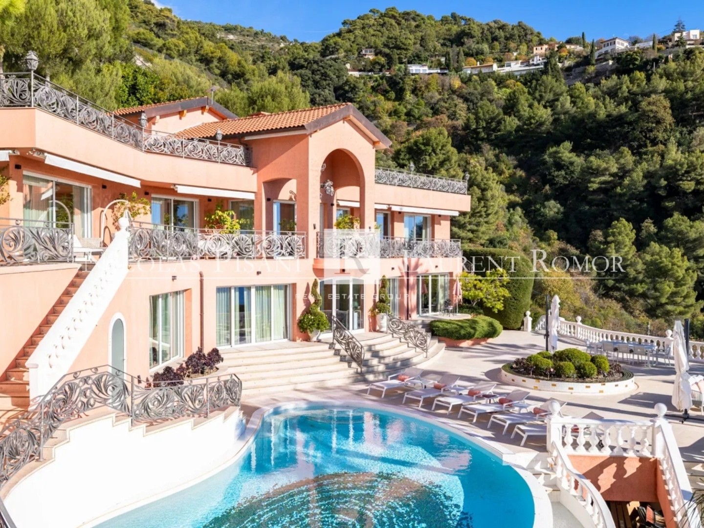 PROPRIETE D'EXCEPTION DOMINANT MONACO