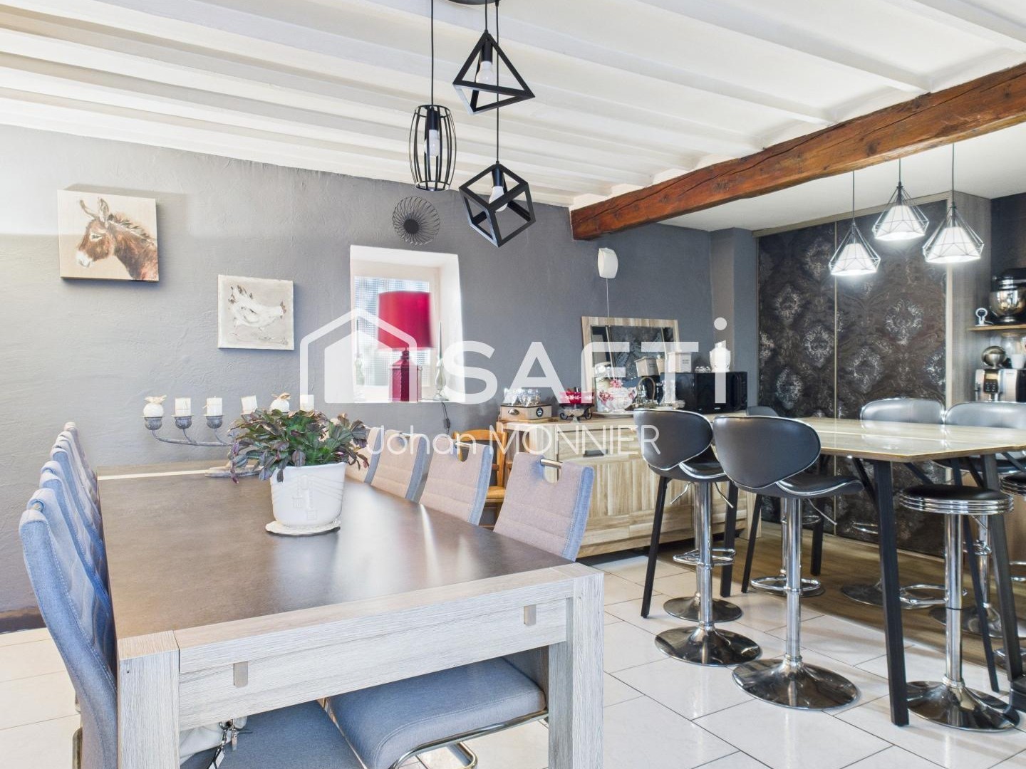 Maison à vendre - 7 pièces - 178m2 - Fareins (01480)
