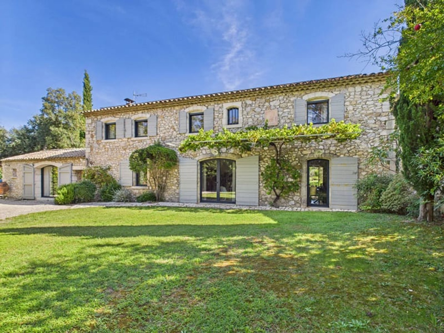 Maison 10 pièces 250 m²
