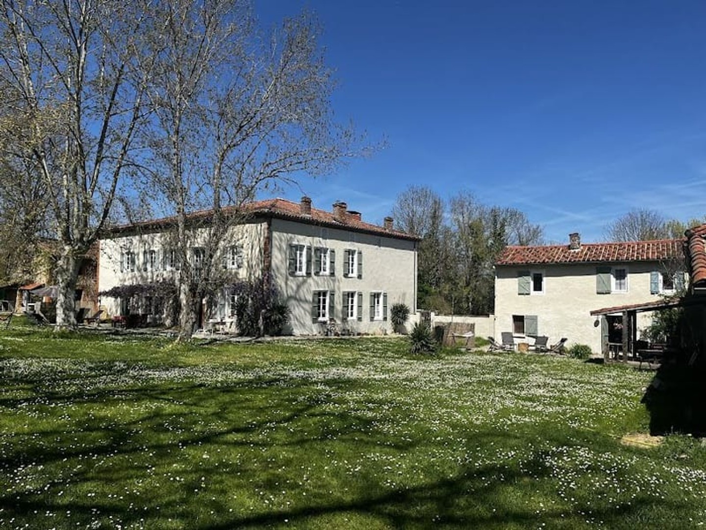 Maison 20 pièces 570 m²