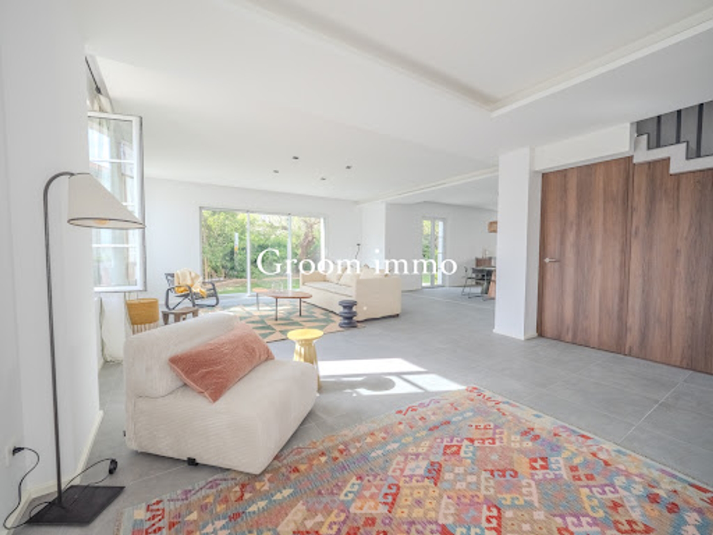 Maison 6 pièces 235 m²