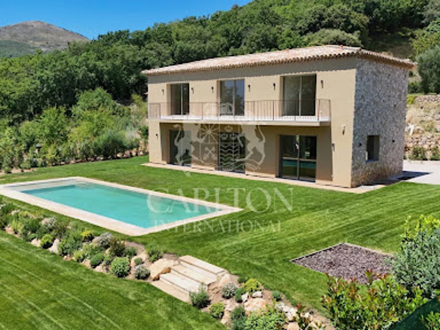 Villa 6 pièces 190 m²