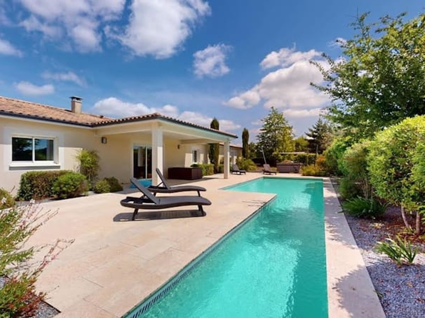Maison à vendre - 7 pièces - 160m2 - La Brède (33650)