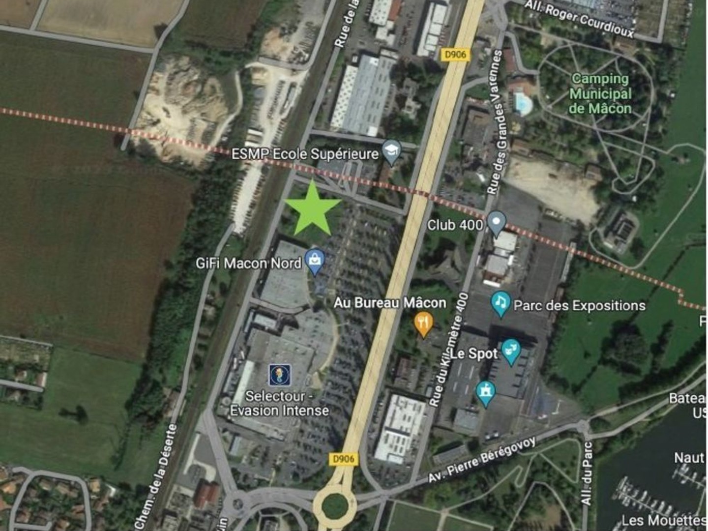 Locaux à vendre - 400m2 - Mâcon (71000)