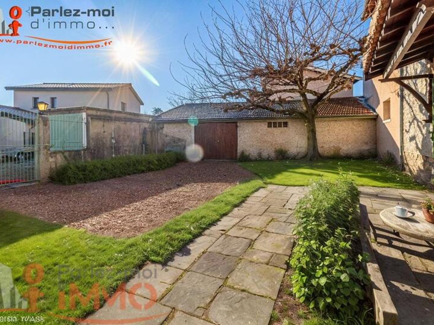 Maison à vendre - 7 pièces - 188m2 - Grézieu-La-Varenne (69290)