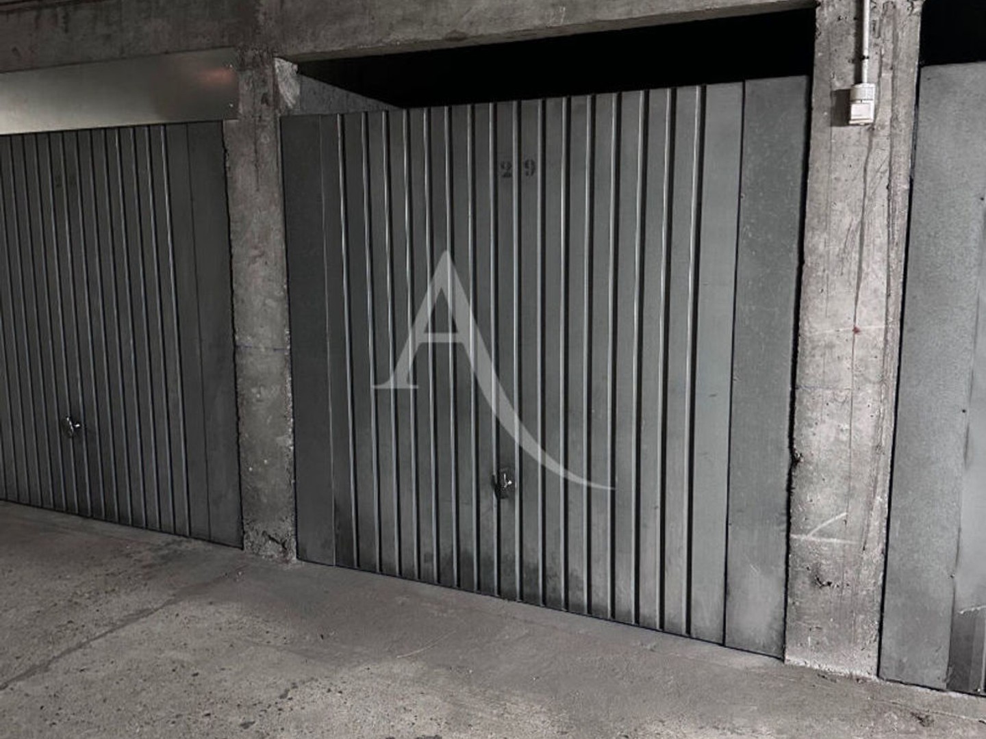 Parking / garage / box à vendre - Poissy (78300)