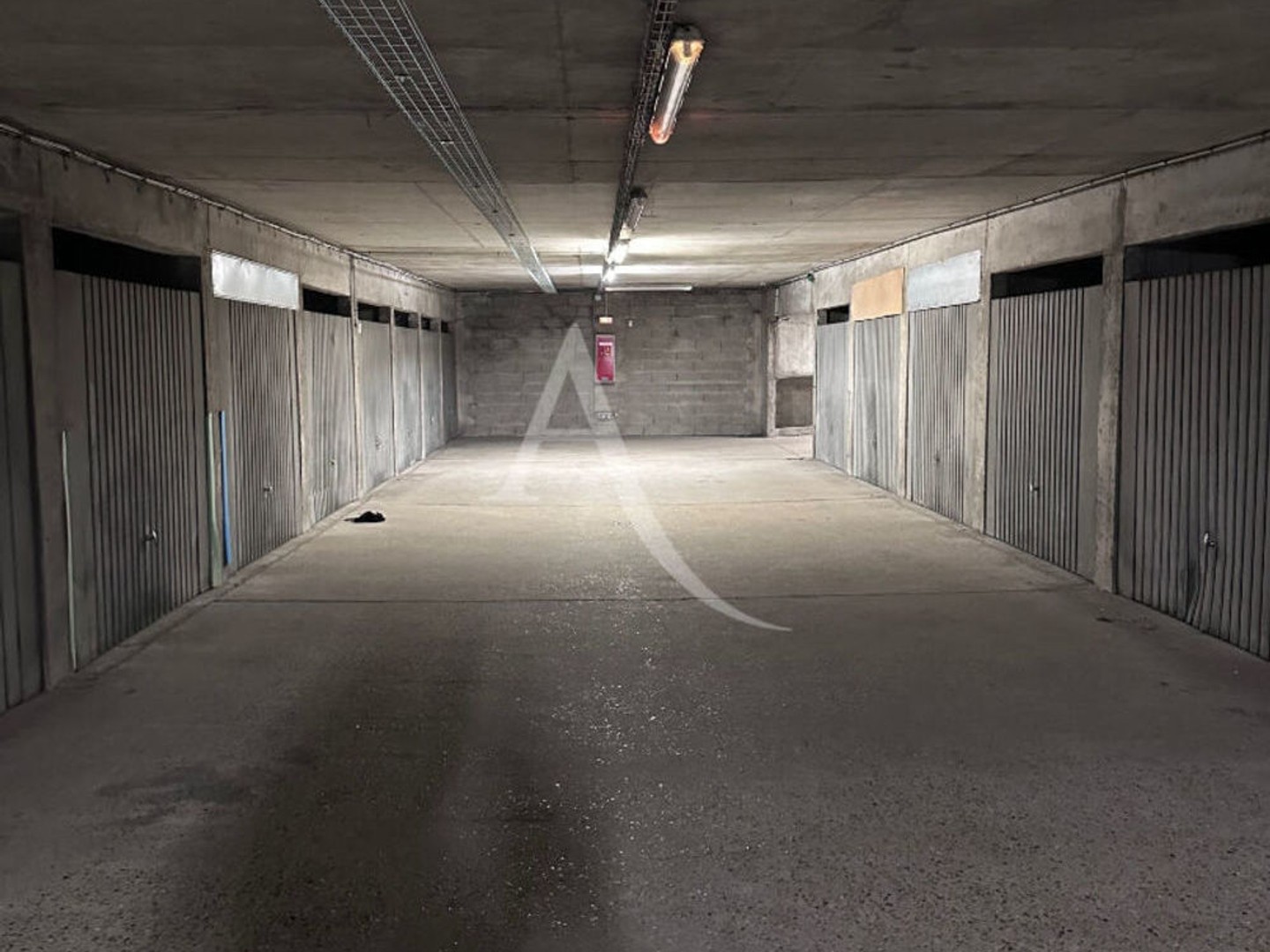 Parking / garage / box à vendre - Poissy (78300)