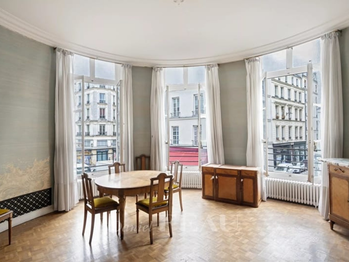 Paris 3e - Rue de Turenne- immeuble du XVIIIe siècle