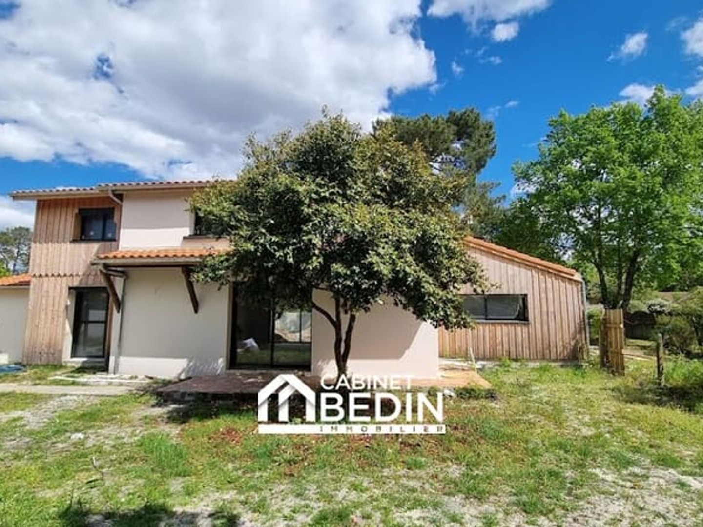 Maison 5 pièces 180 m²