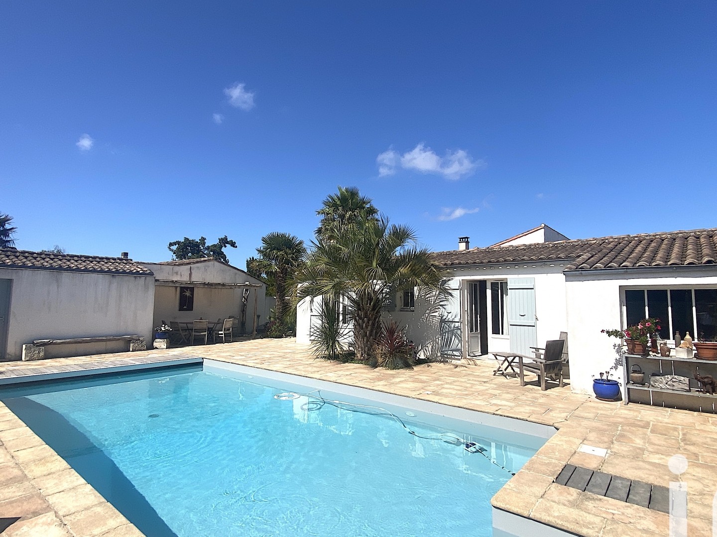 Maison à vendre - 5 pièces - 146m2 - Loix (17111)