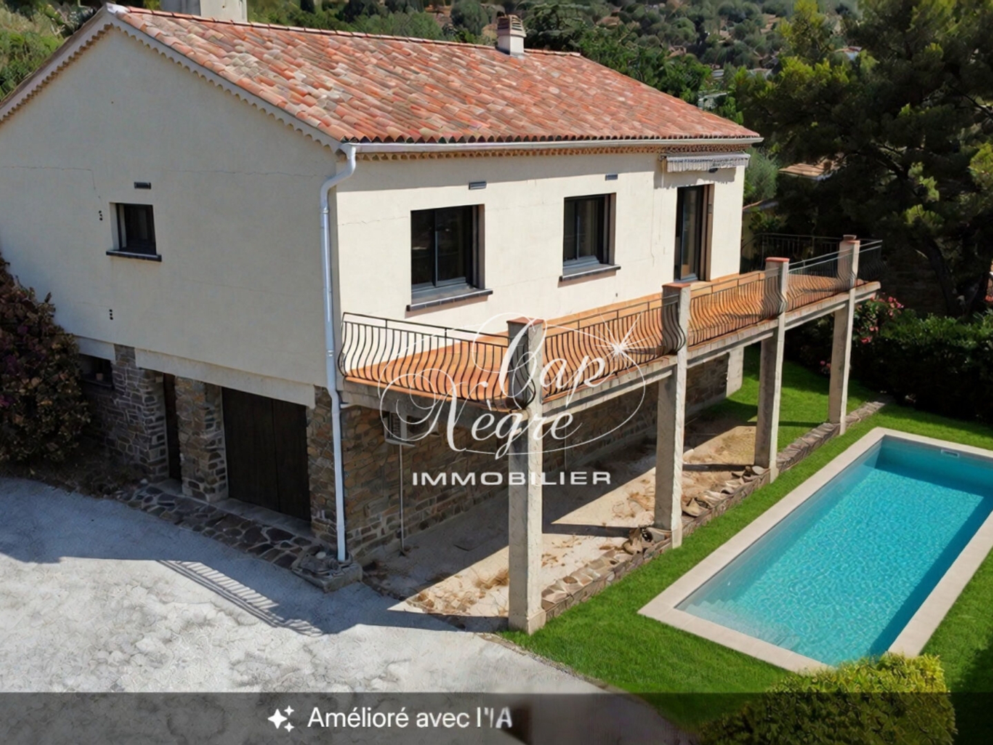 Maison à vendre - 5 pièces - 103m2 - Bormes-Les-Mimosas (83230)