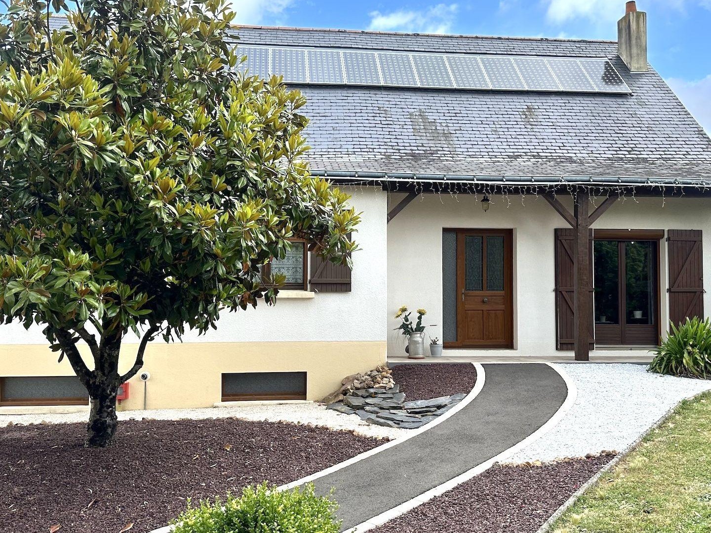 Maison à vendre - 10 pièces - 207m2 - Loire-Authion (49630)