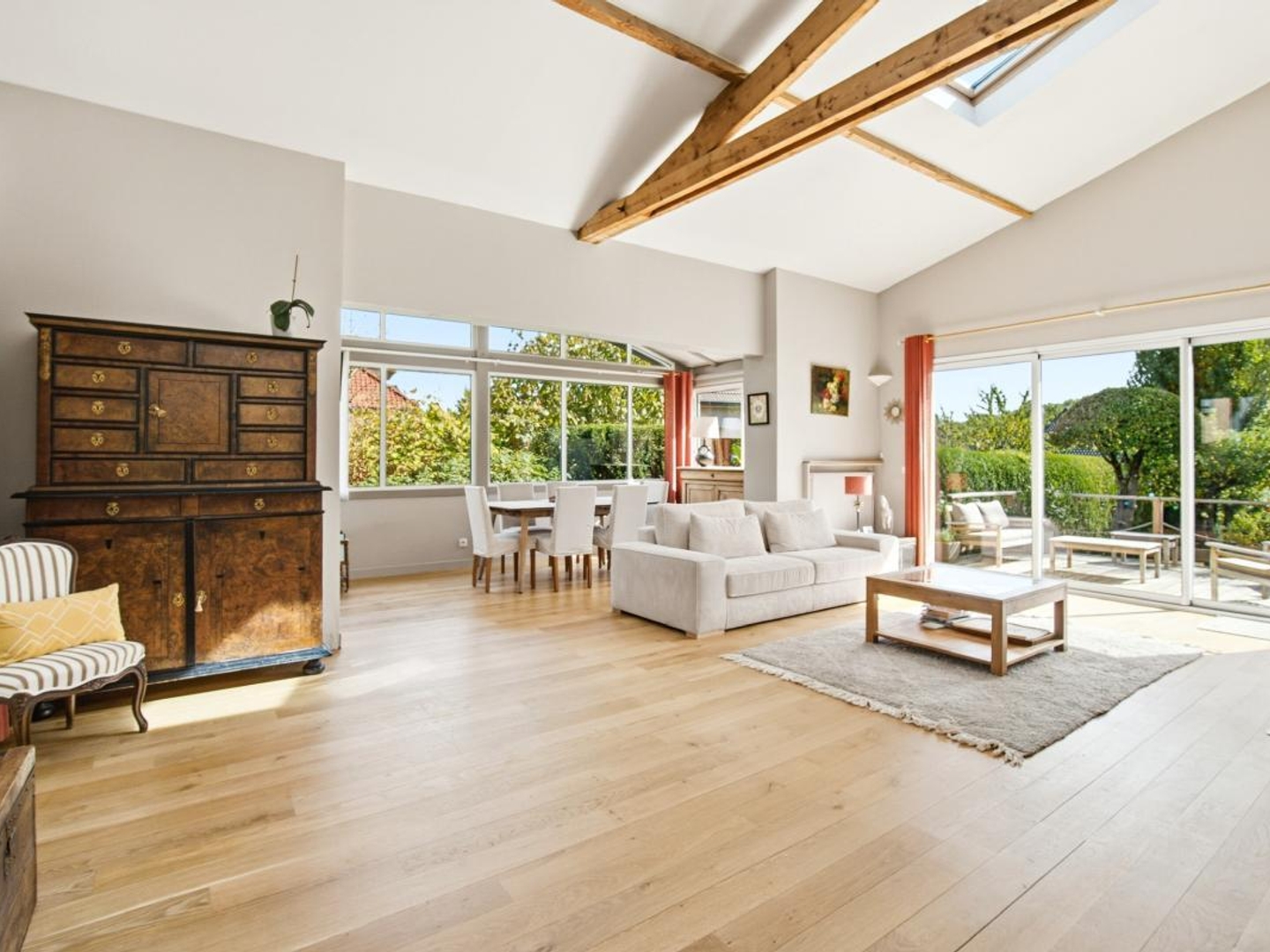 Maison à vendre - 7 pièces - 240m2 - Mareil-Marly (78750)