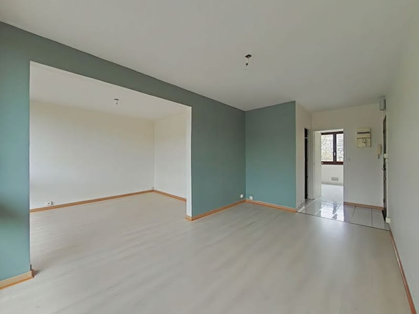 Appartement à vendre - 3 pièces - 55m2 - Fontenay-Le-Fleury (78330)