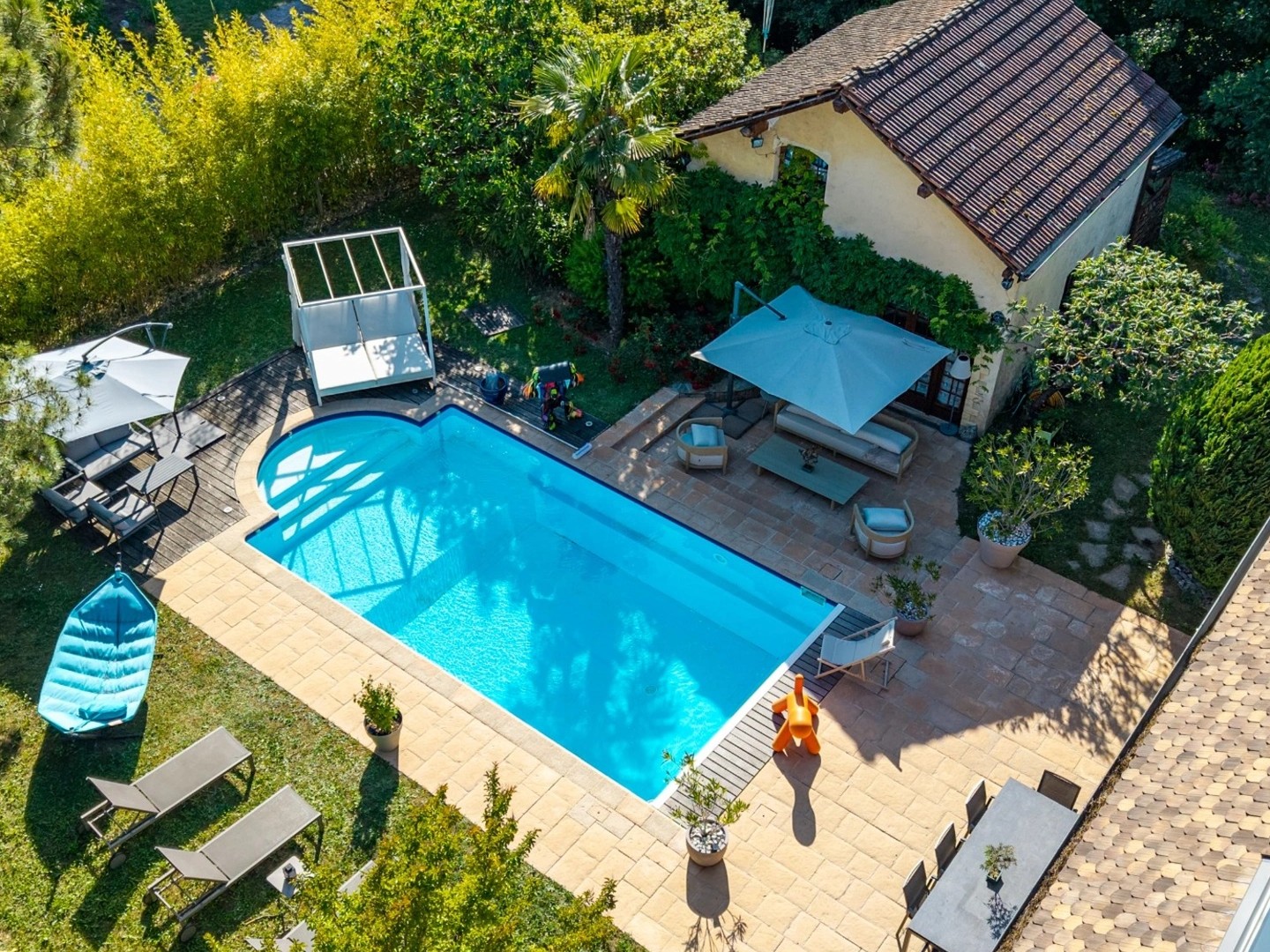Maison à vendre - 4 pièces - 211m2 - Thonon-Les-Bains (74200)