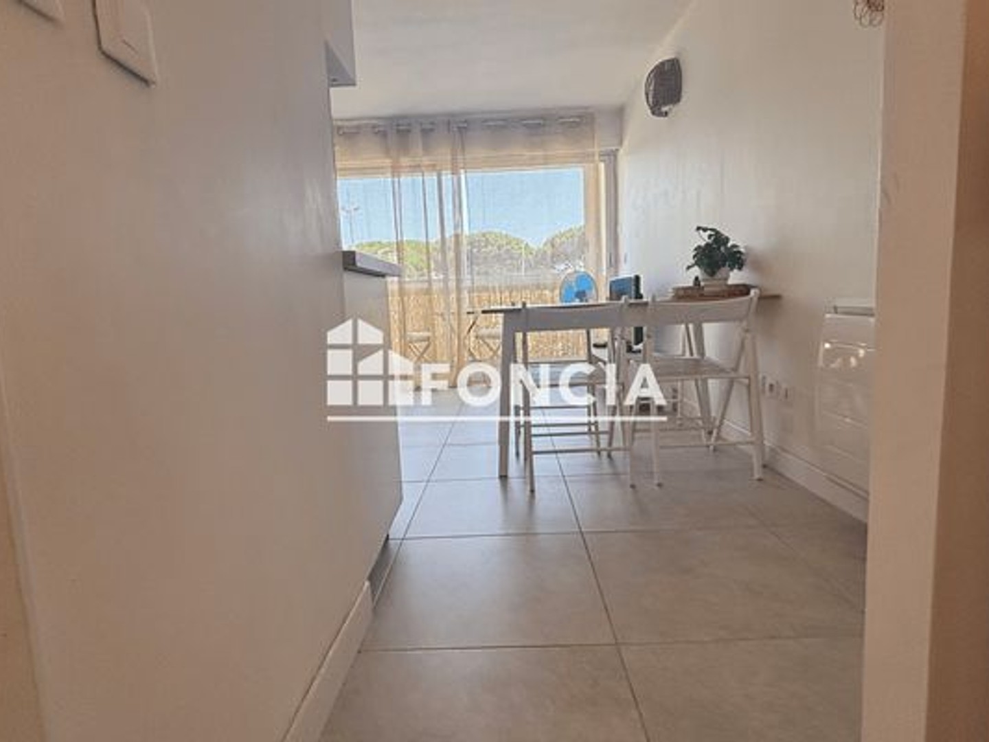 Appartement à vendre - 1 pièce - 24m2 - Le Grau-Du-Roi (30240)