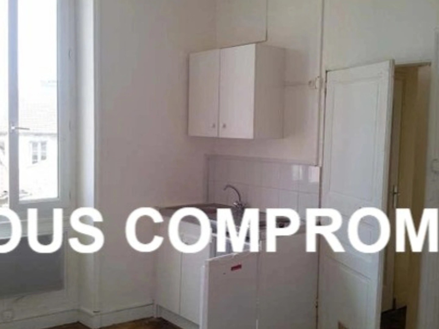 Immeuble à vendre - 11 pièces - 190m2 - Angoulême (16000)