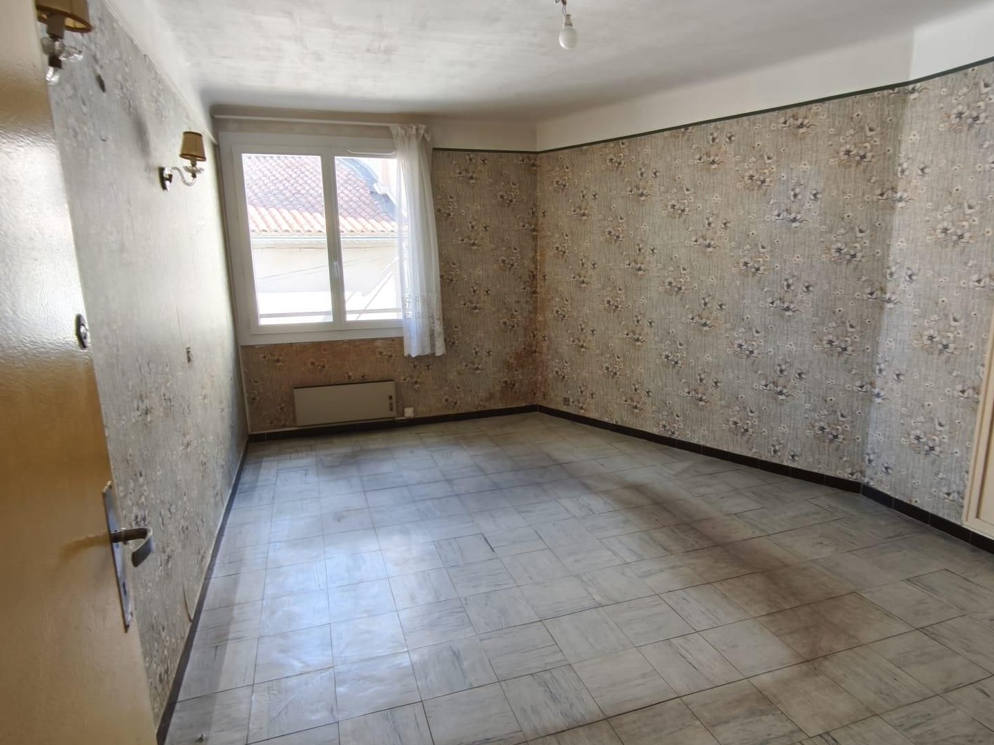 Appartement à vendre - 2 pièces - 53m2 - La Ciotat (13600)