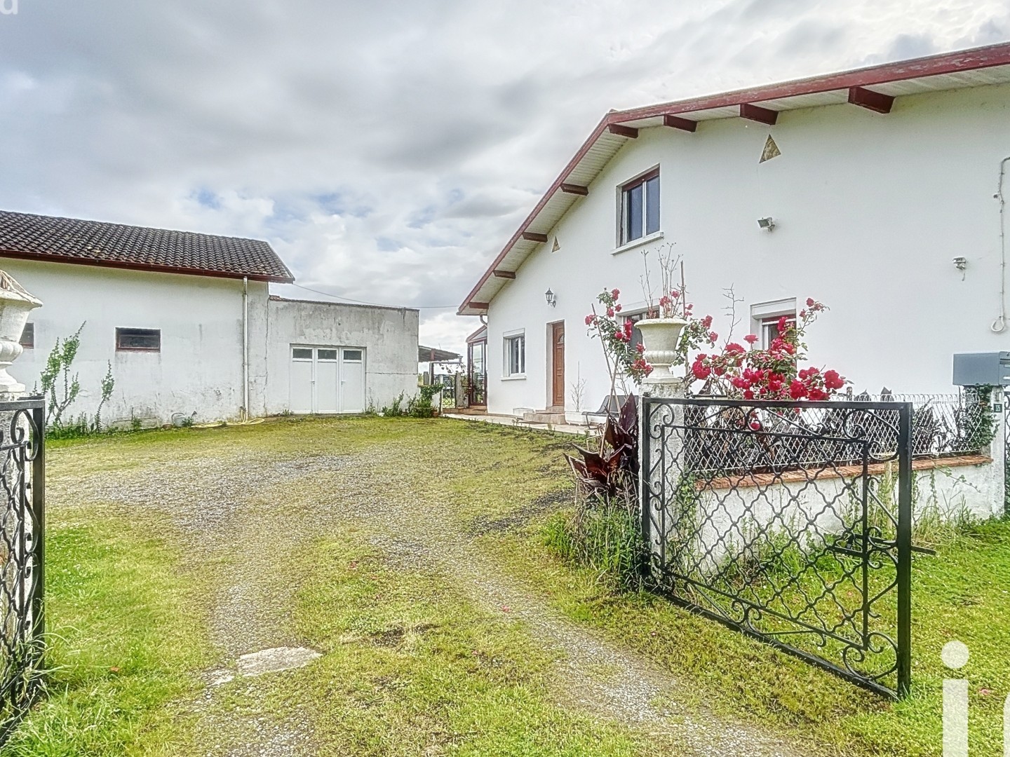 Maison à vendre - 6 pièces - 147m2 - Garrey (40180)